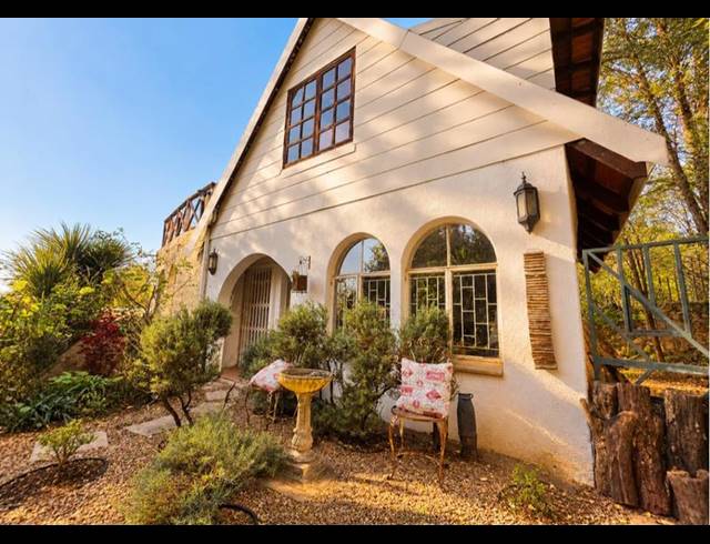 4 BEDROOM HOUSE FOR SALE IN GLENVISTA